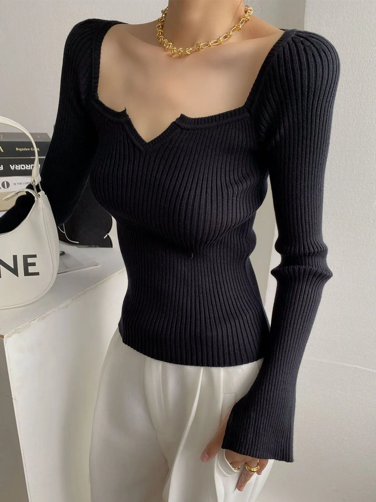 French Vintage Hepburn-Style Square Neck Sweater with Bell Sleeves - Sensual Autumn Top