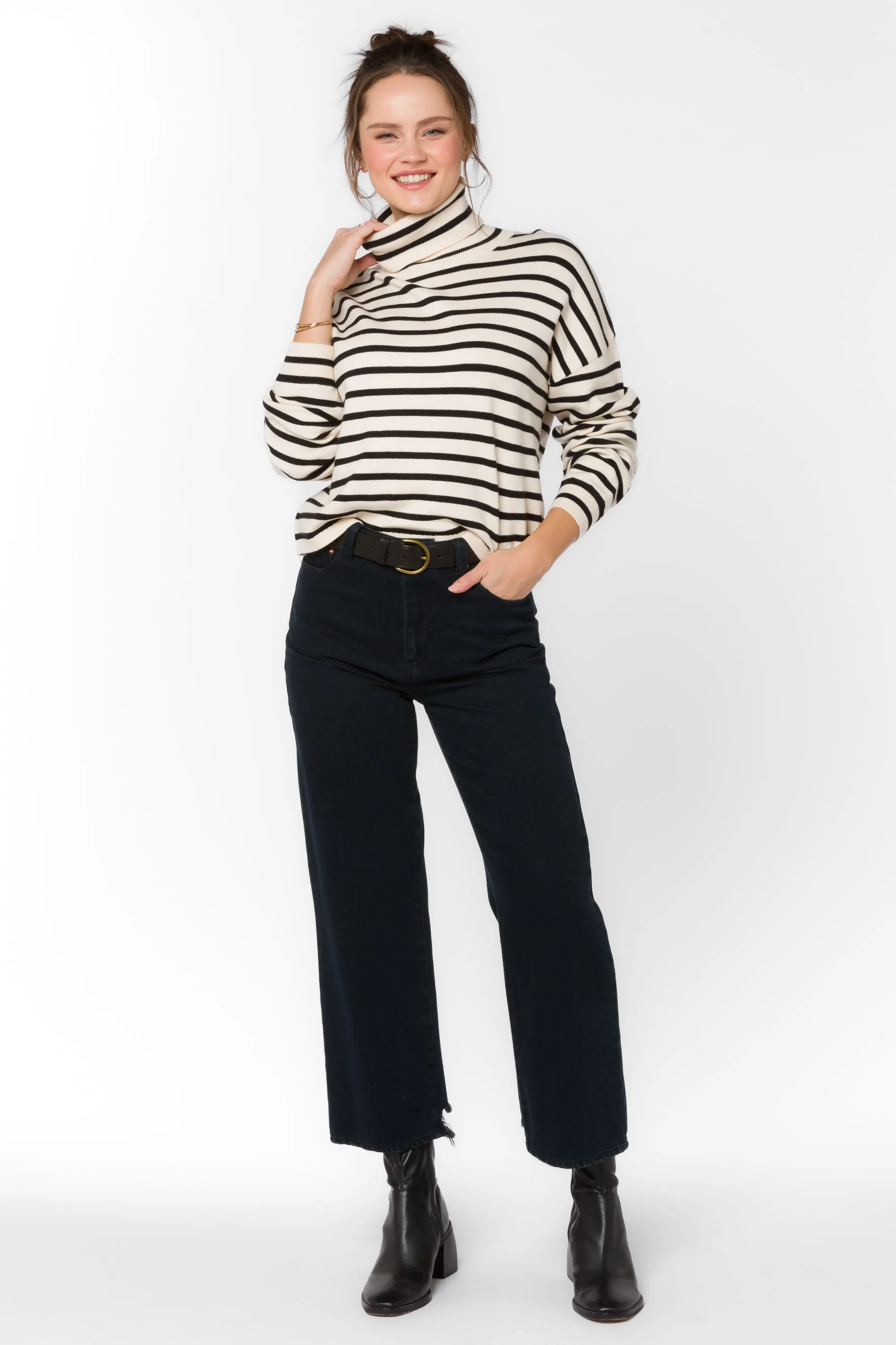 Kipp Black Off White Stripe Sweater