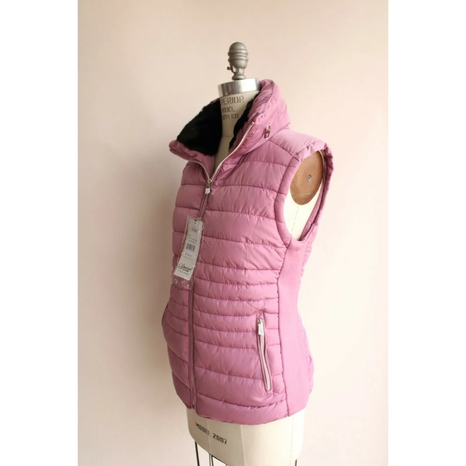 Special One Quilted down vest, size Large