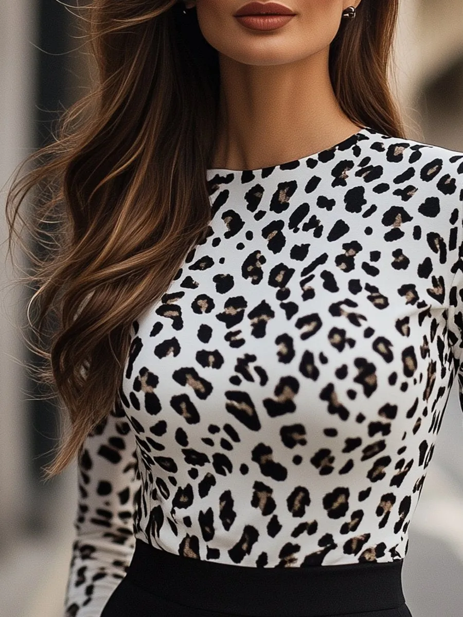 Stylish White Leopard Print High Neck Stretch Tee