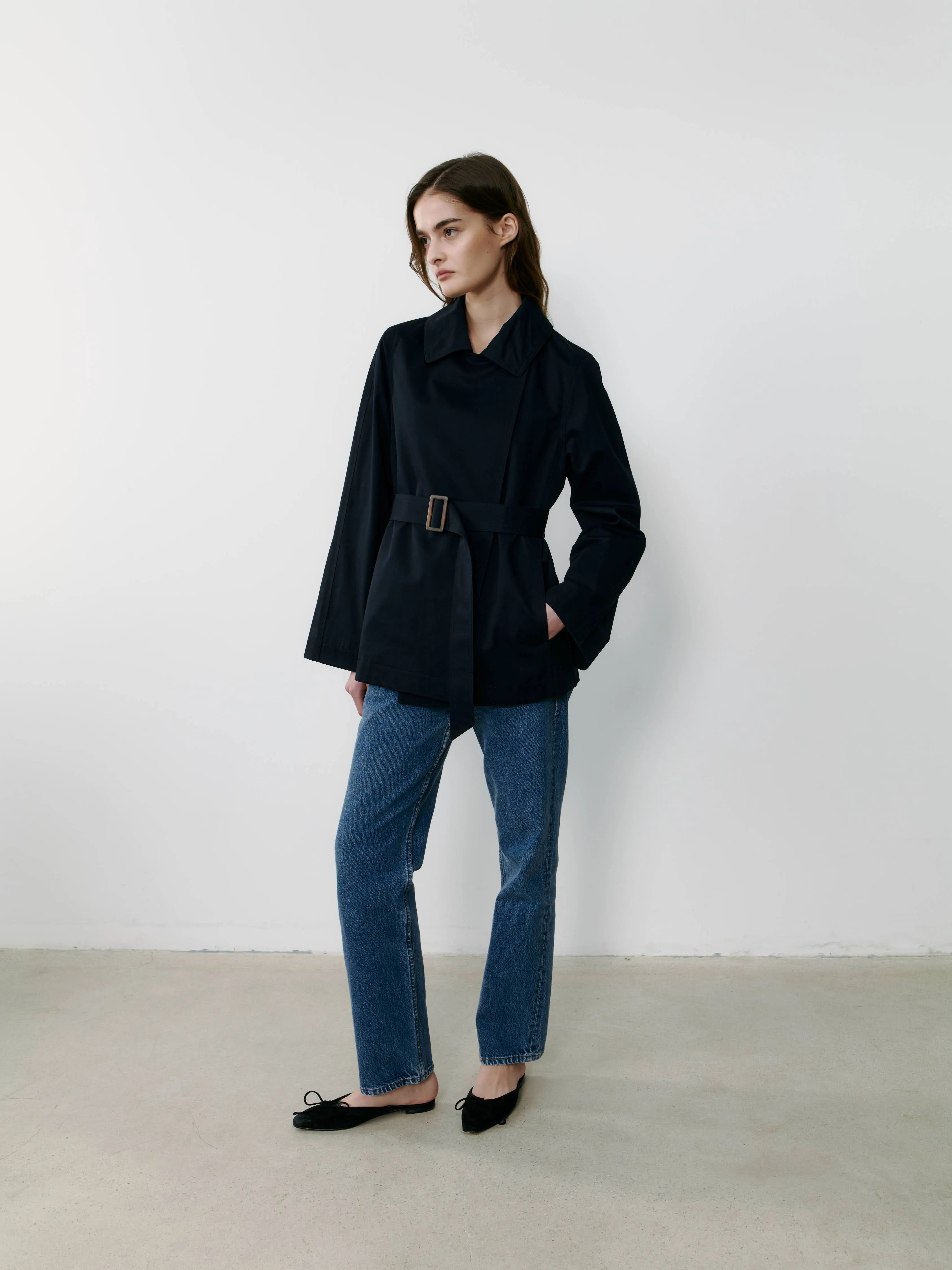 THE TAILORED TRENCH JACKET- NAVY