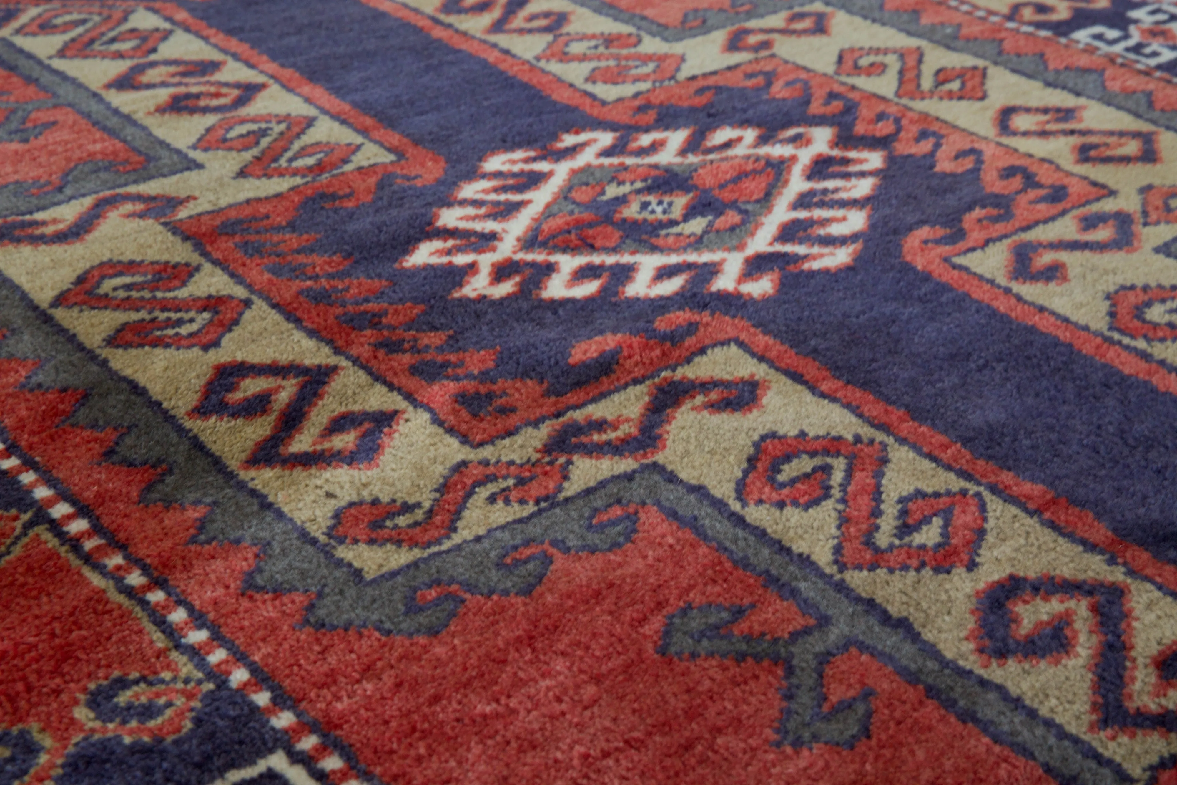 Vintage Turkmen Rug 3'4"x6'7"